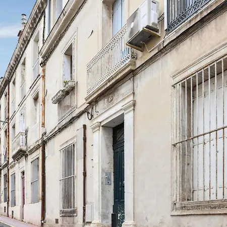 Bright And Charming Flat At The Heart Of Apartament *